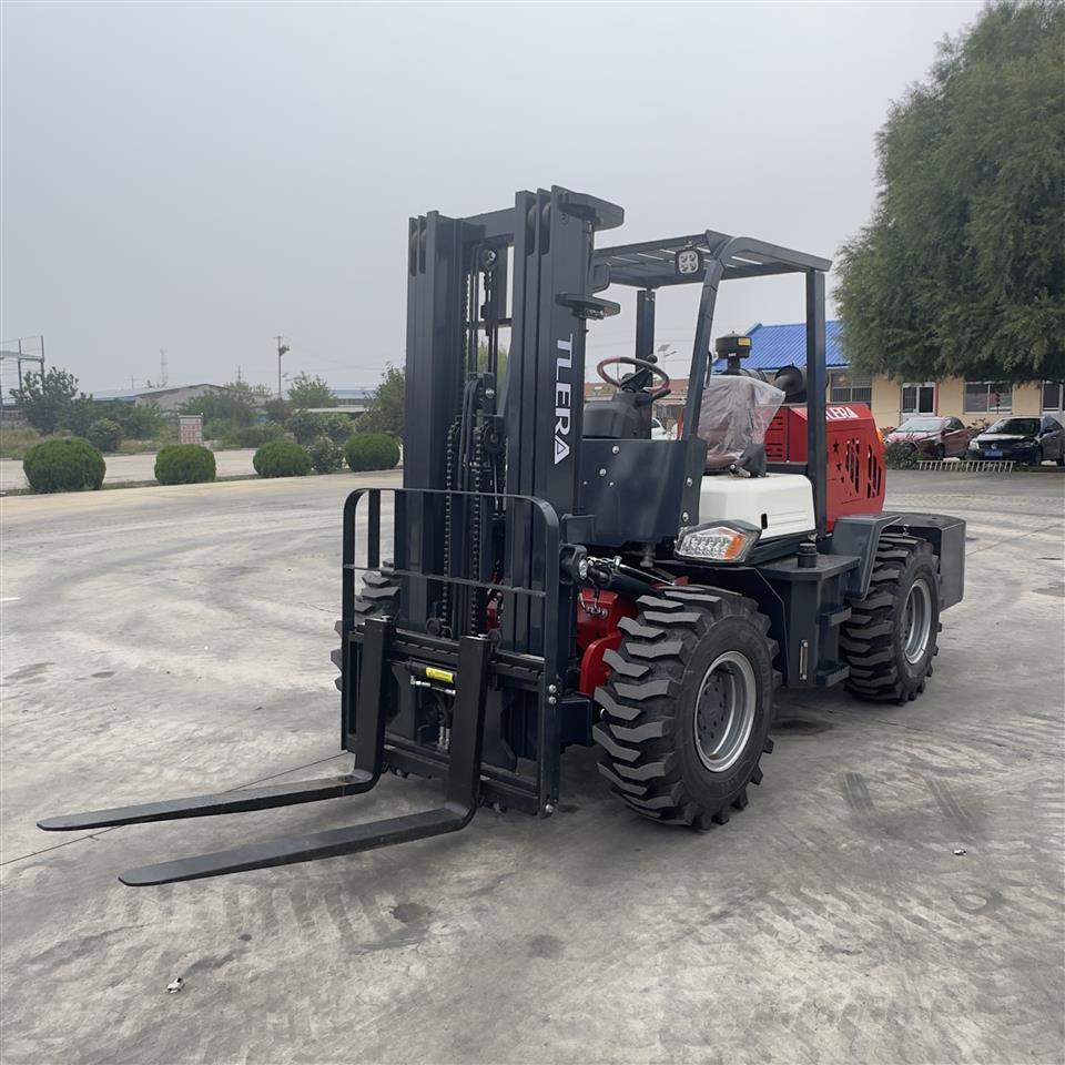 Carretilla elevadora todoterreno TLERA 3.5T (cabina abierta)